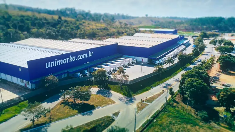 Vista aérea do centro de distribuição da Unimarka